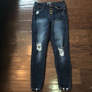 Distressed High Rise Skinny Jeans